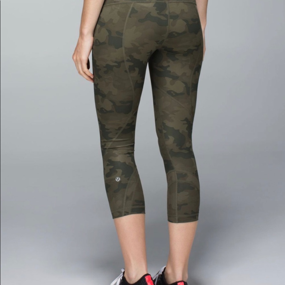 Lululemon Run: Inspire Crop *All Luxtrem - Picture 2 of 6